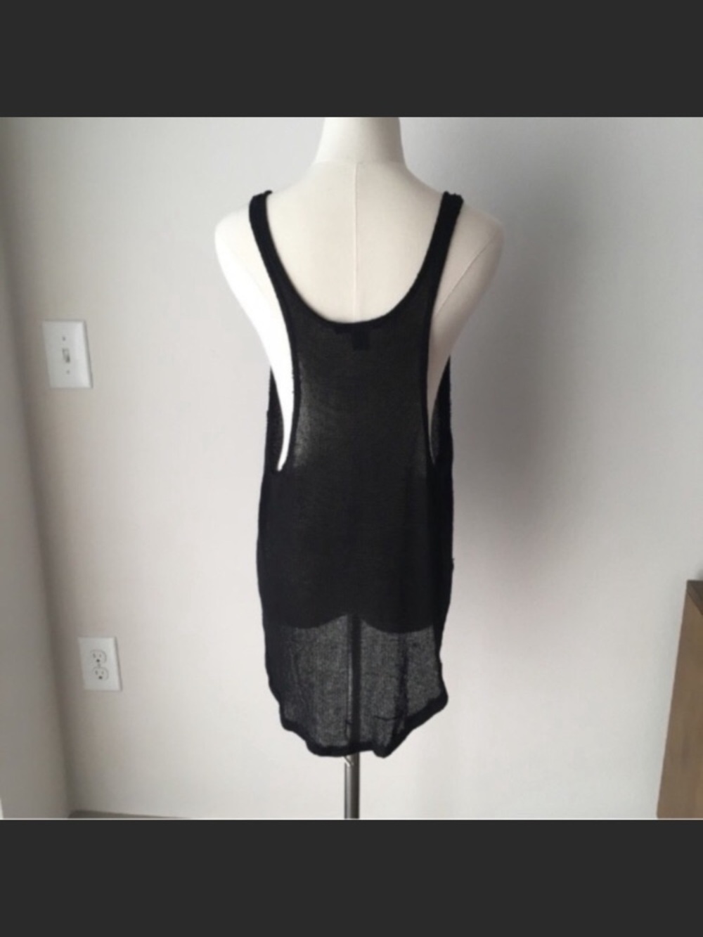 NWOT F21 Knit Graphic Muscle Tank - Picture 4 of 4